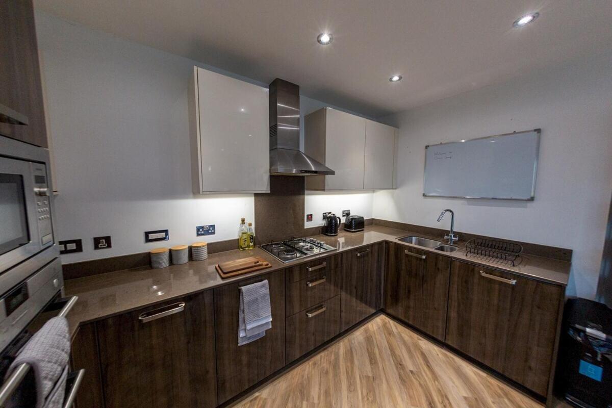 Oakhill Apartment Aberdeen Bagian luar foto